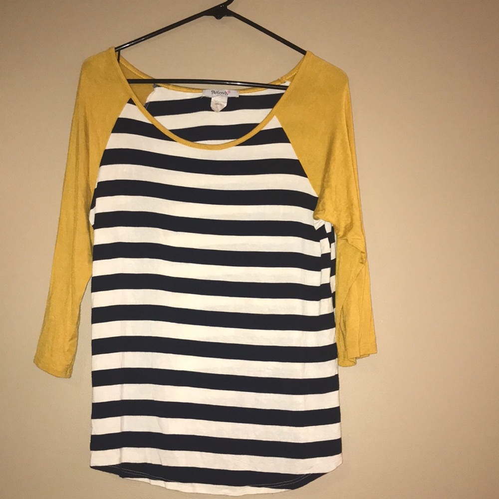 Quarter length shirt